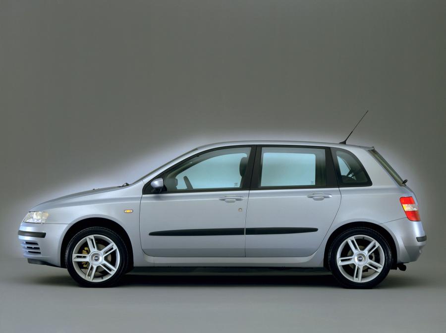  Fiat Stilo 2002 года  (фото 153 из 177)